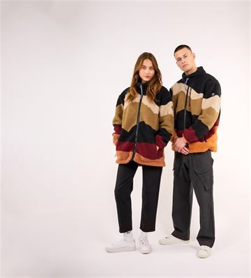 Sådan bruger du en fleecetrøje som mellemlag i efteråret